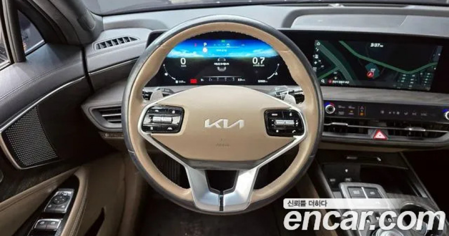 Kia K8 