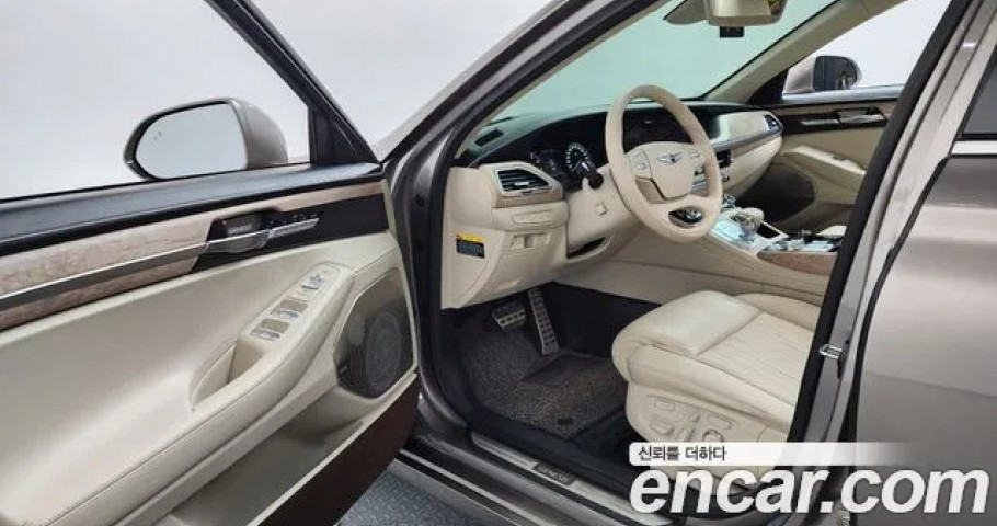 Genesis G90 