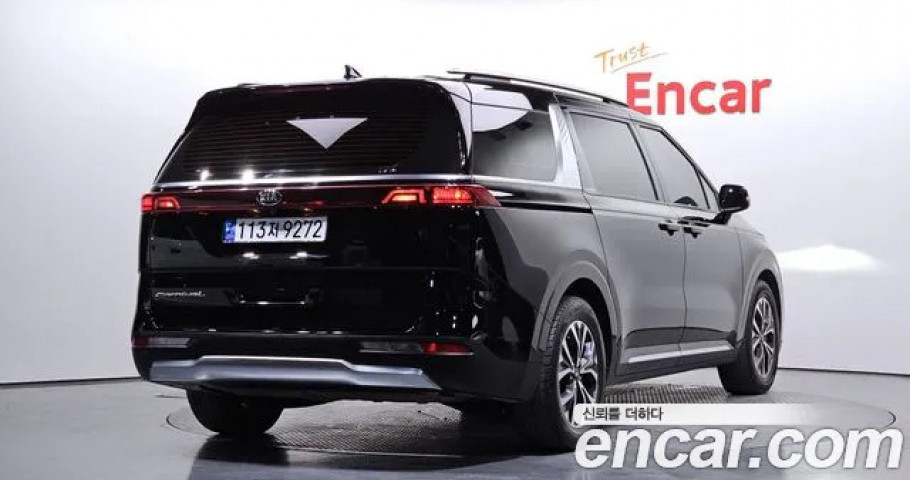 Kia Carnival 