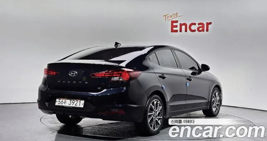 Hyundai Avante (Elantra) 