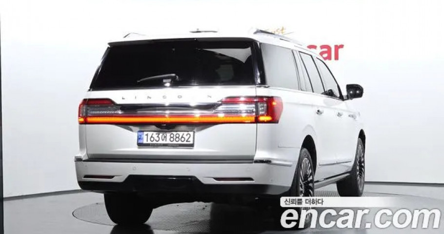 Lincoln Navigator 