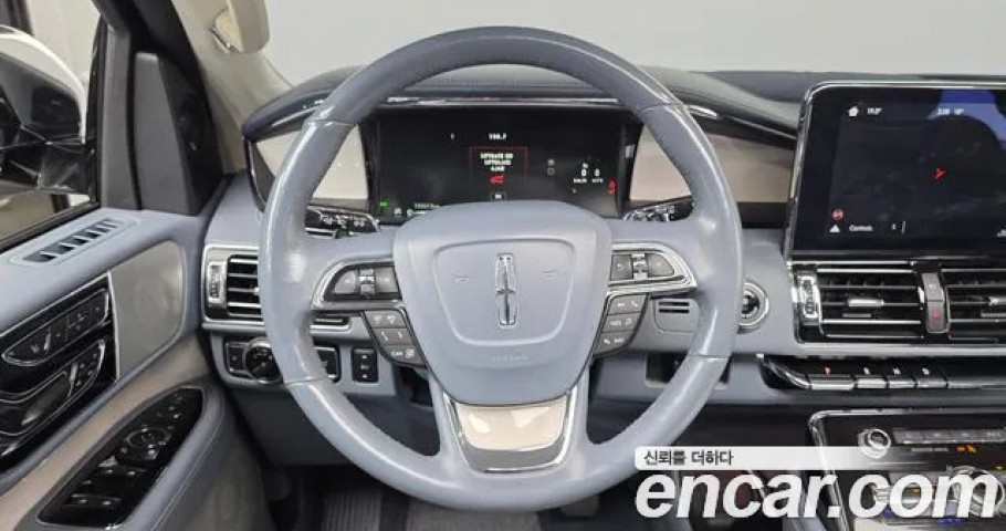 Lincoln Navigator 