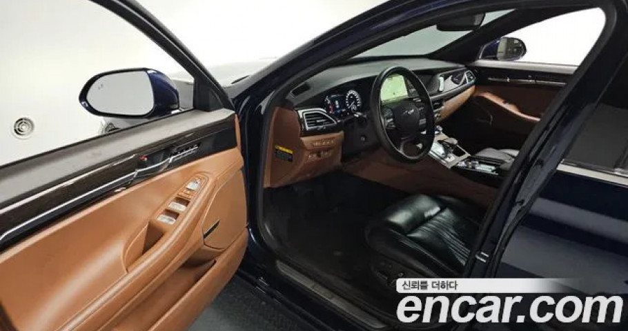 Genesis G90 