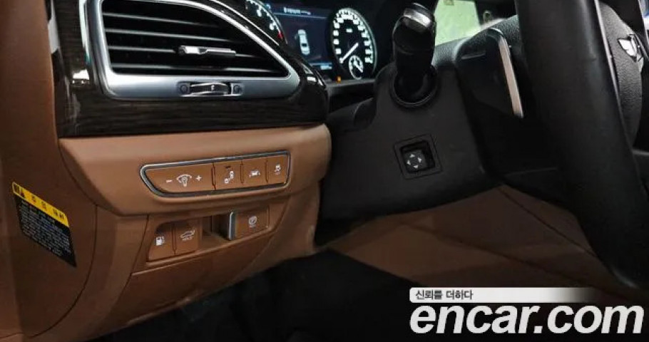 Genesis G90 