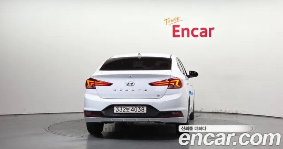 Hyundai Avante (Elantra) 