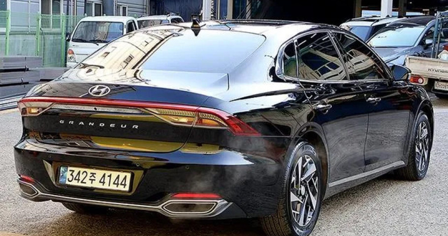 Hyundai Grandeur 