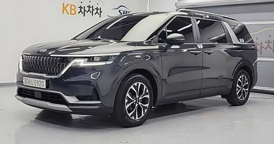 Kia Carnival 