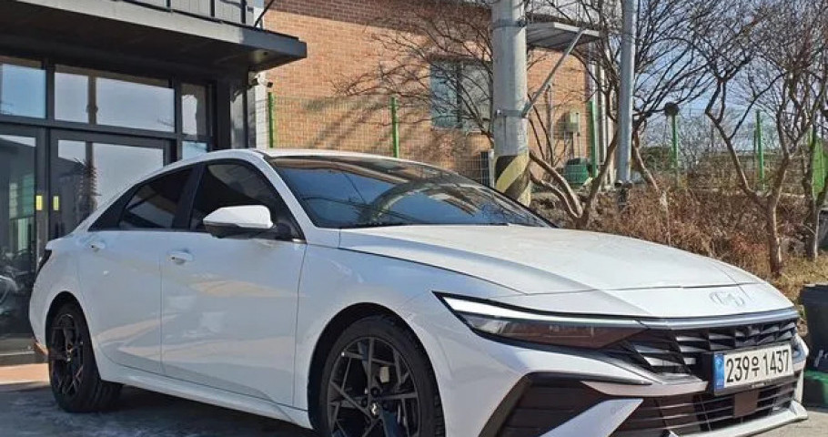 Hyundai Avante (Elantra) 