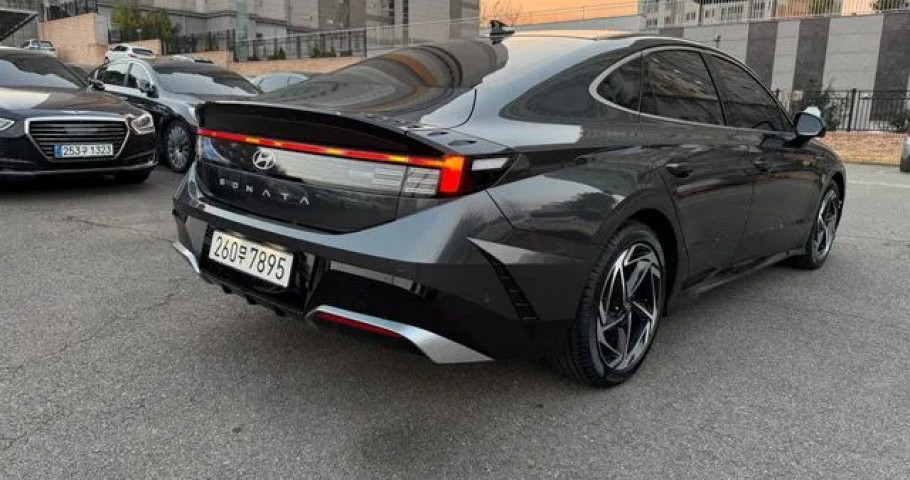 Hyundai Sonata 