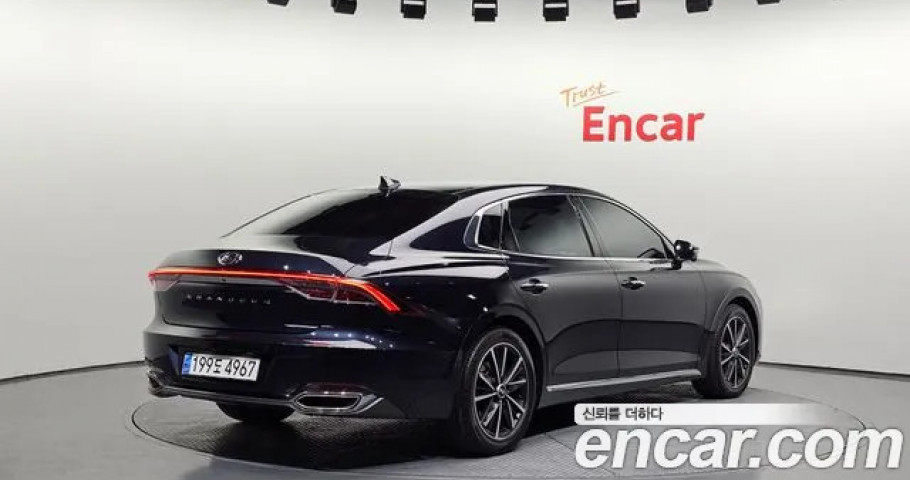 Hyundai Grandeur 