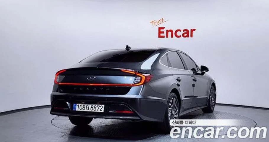 Hyundai Sonata 