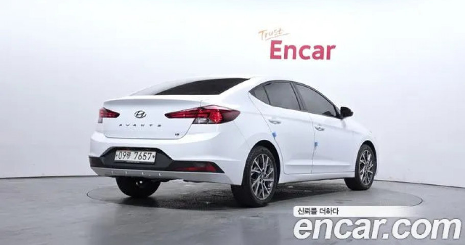 Hyundai Avante (Elantra) 