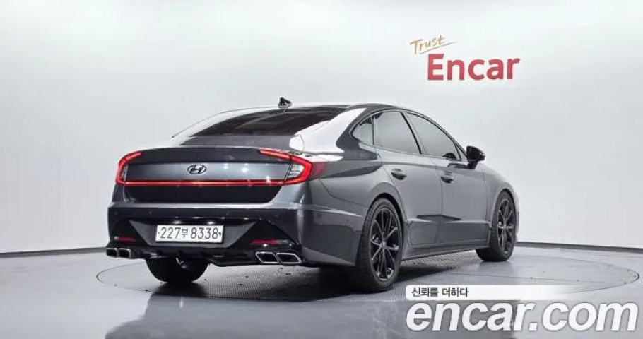 Hyundai Sonata 
