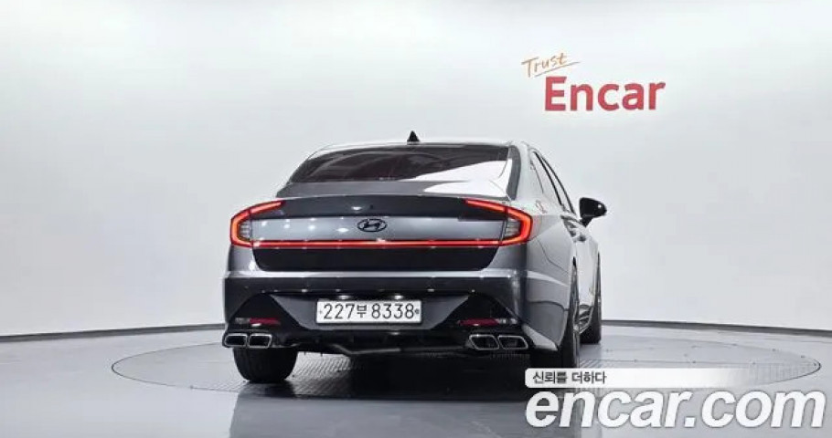 Hyundai Sonata 