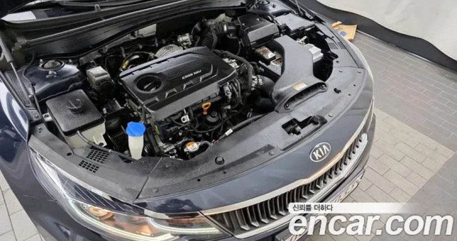 Kia K5 