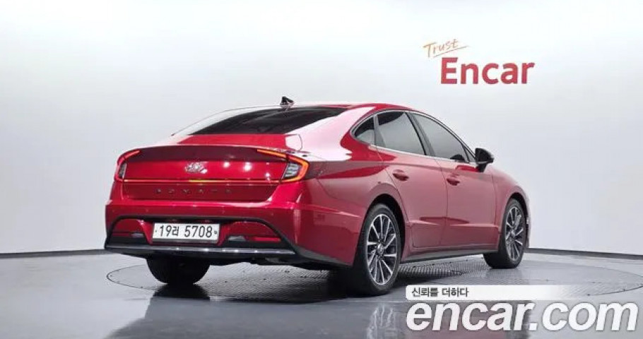Hyundai Sonata 
