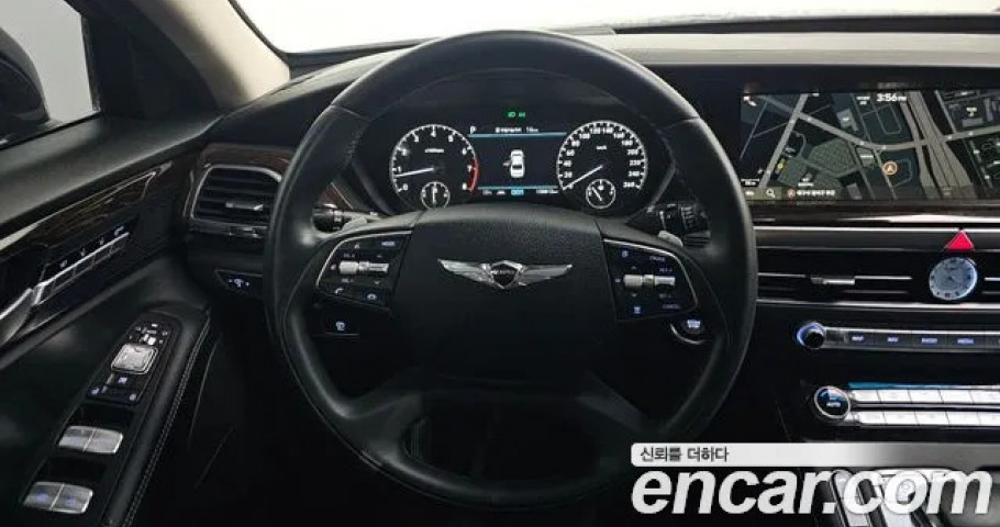 Genesis G90 
