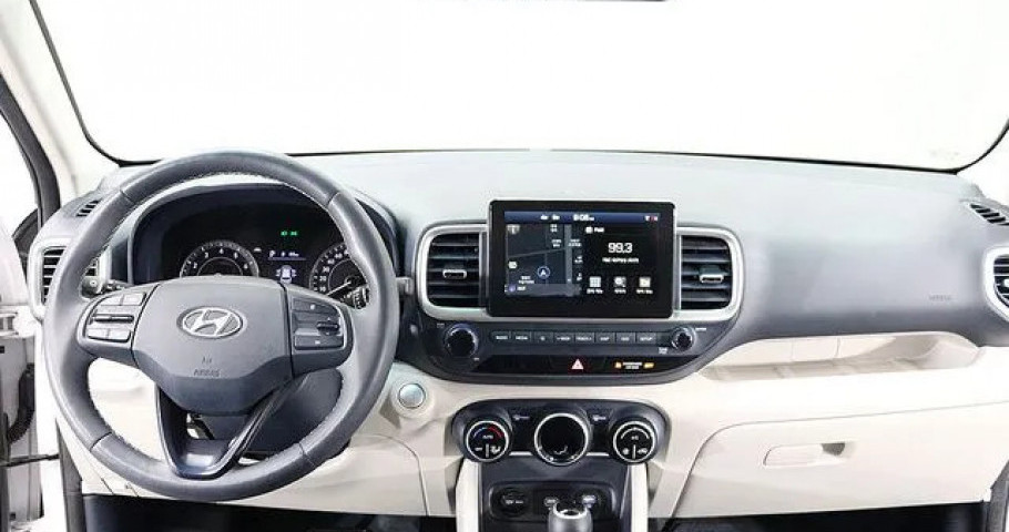 Hyundai Venue 