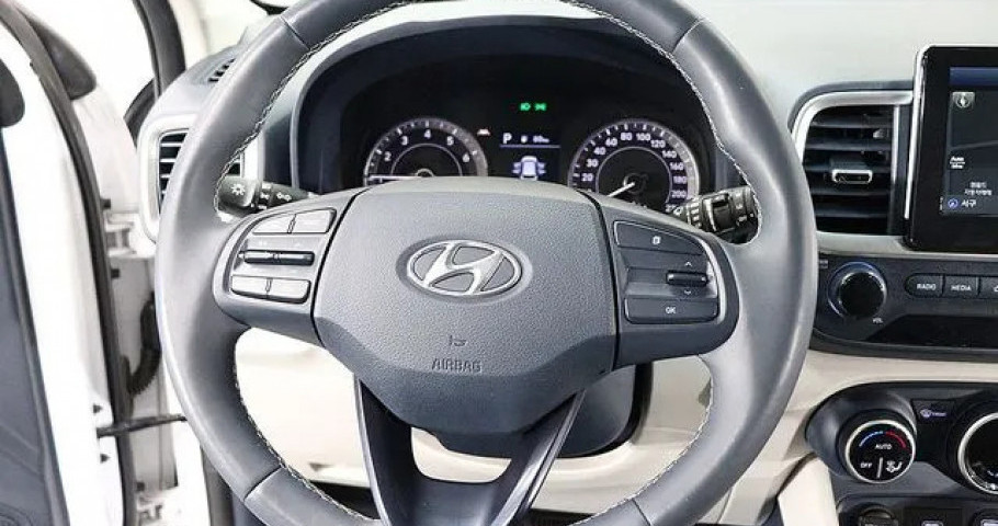 Hyundai Venue 