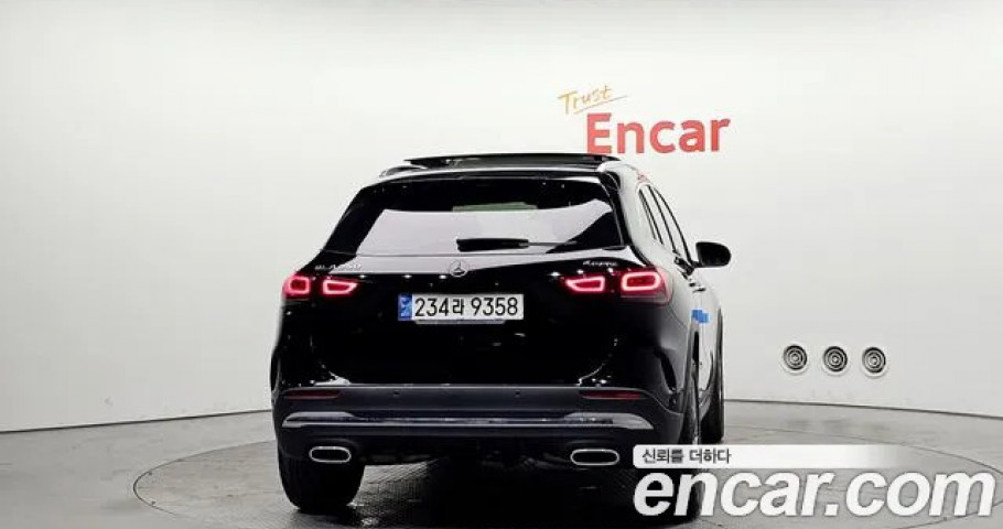 Mercedes-Benz Gla-Class 