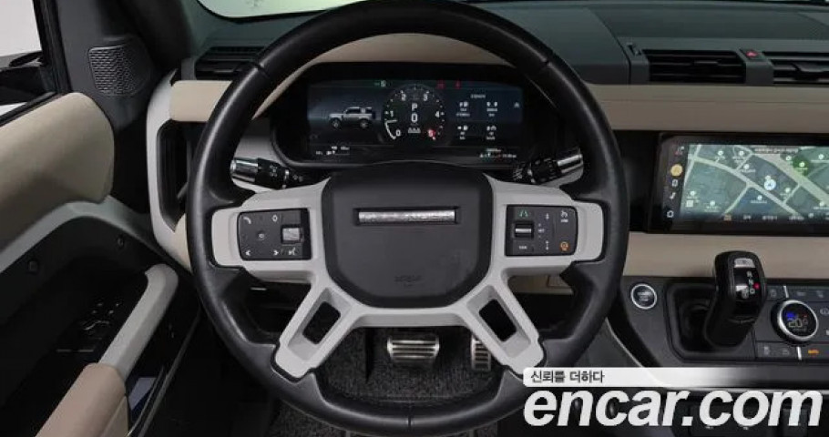Land Rover Defender 