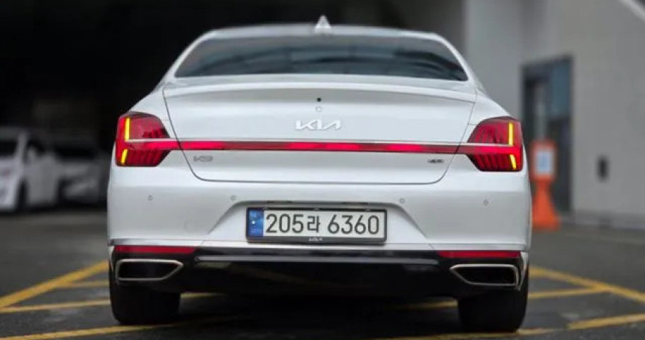 Kia K9 
