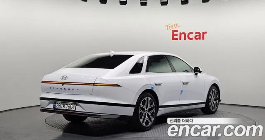 Hyundai Grandeur 