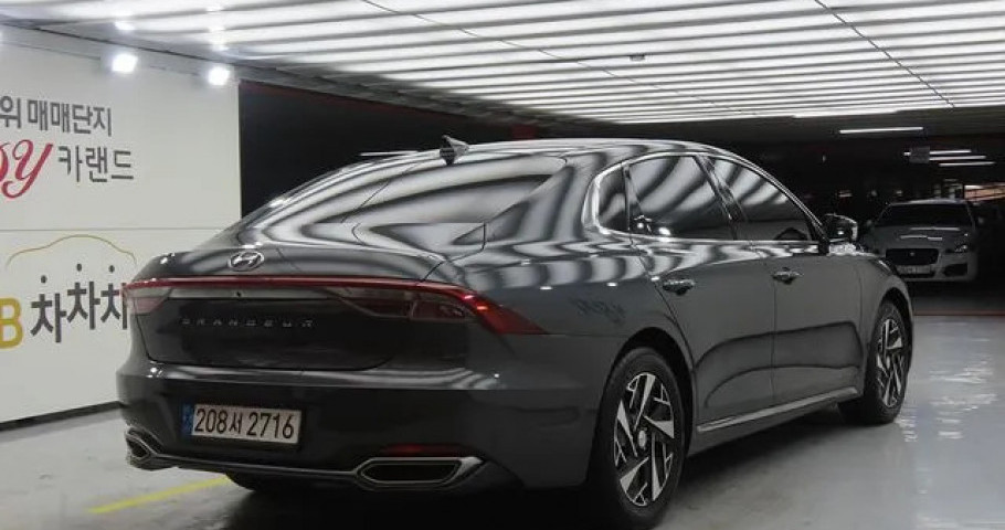 Hyundai Grandeur 