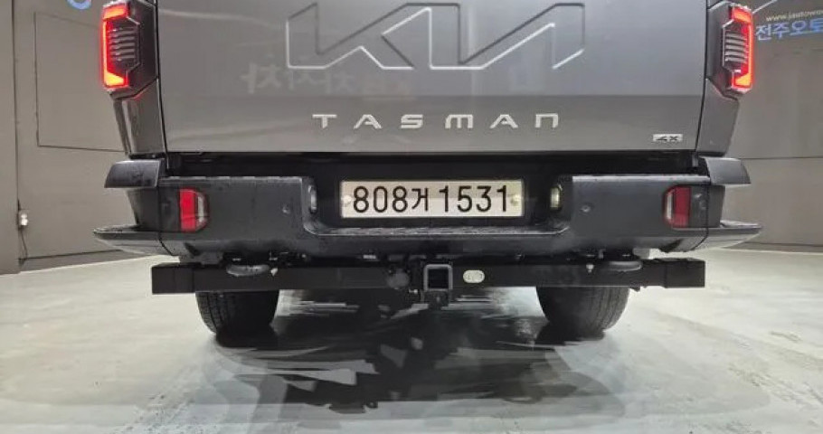 Kia Tasman 