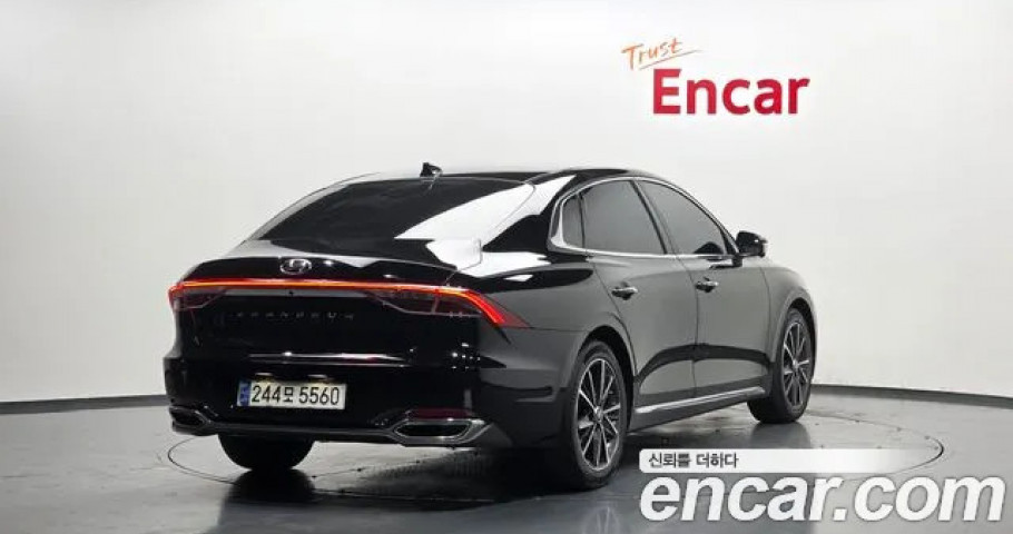 Hyundai Grandeur 