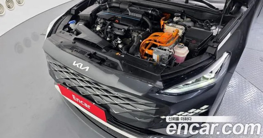 Kia K8 