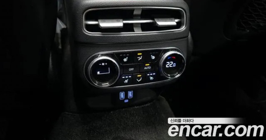 Genesis Gv70 