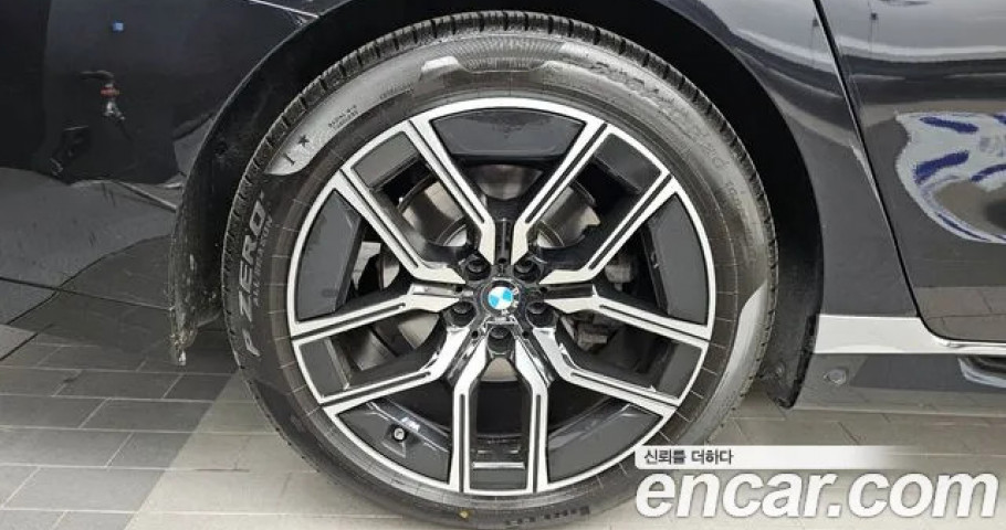 Bmw 7-Series 