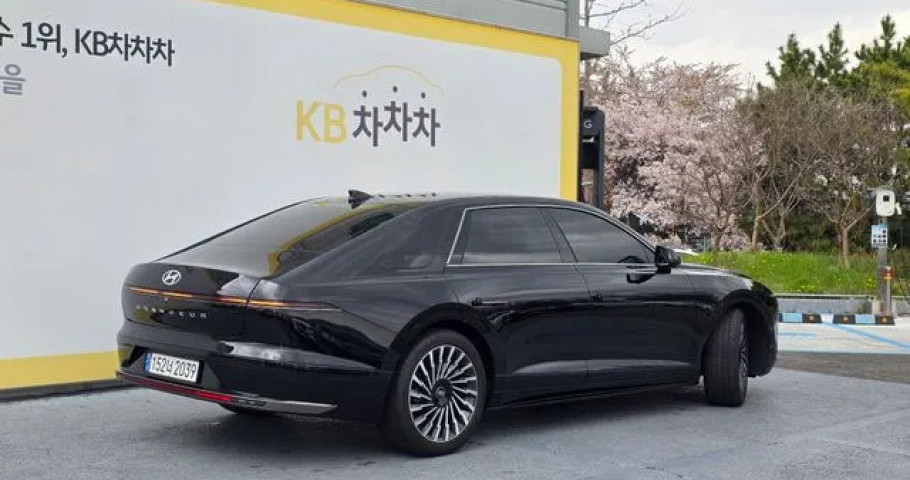 Hyundai Grandeur 