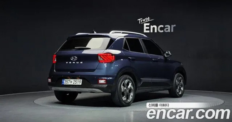 Hyundai Venue 