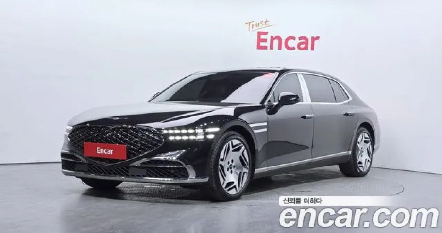 Genesis G90 