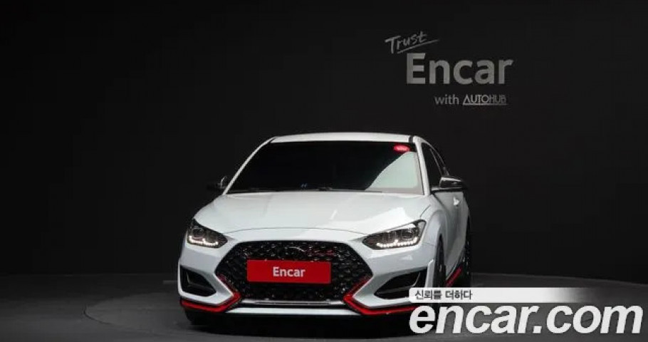 Hyundai Veloster 