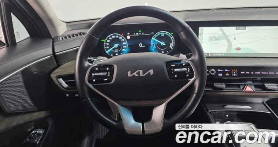 Kia K8 