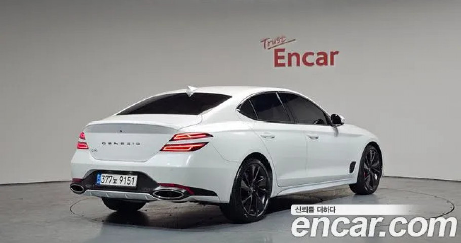 Genesis G70 