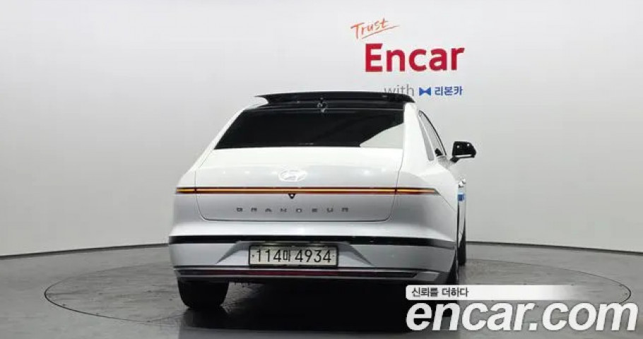 Hyundai Grandeur 