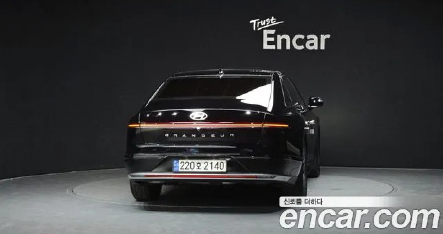 Hyundai Grandeur 