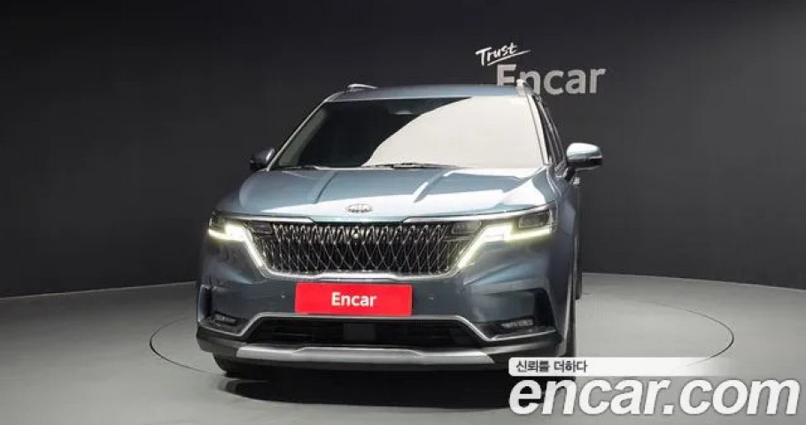 Kia Carnival 