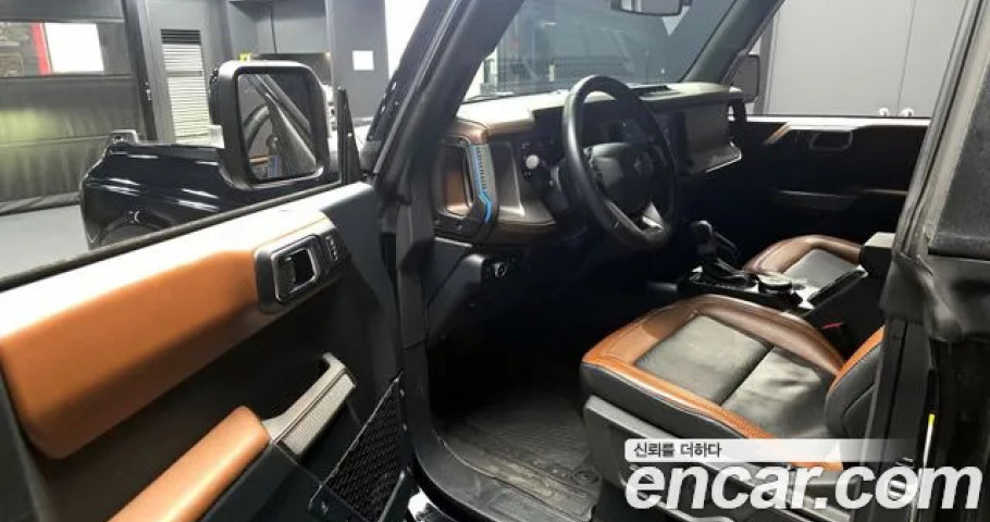 Ford Bronco 