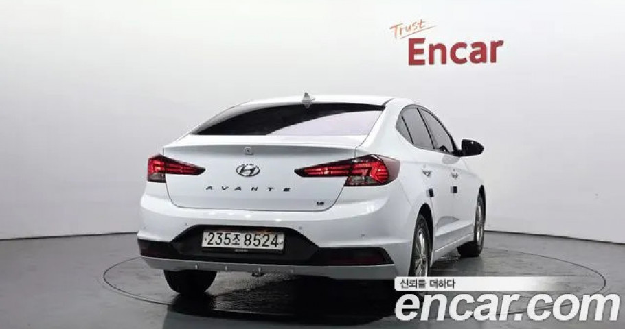Hyundai Avante (Elantra) 
