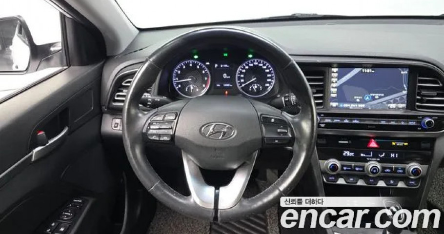 Hyundai Avante (Elantra) 