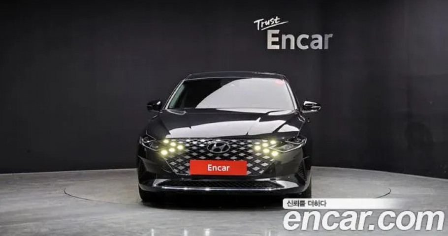 Hyundai Grandeur 
