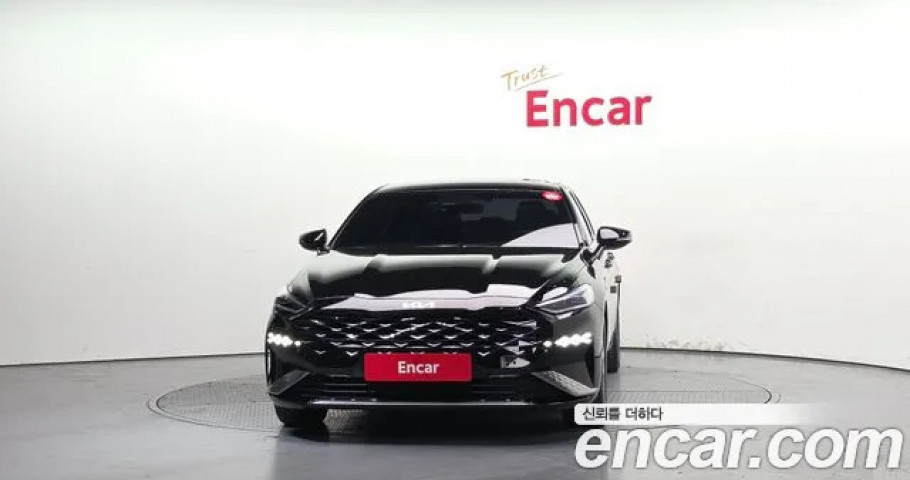 Kia K8 