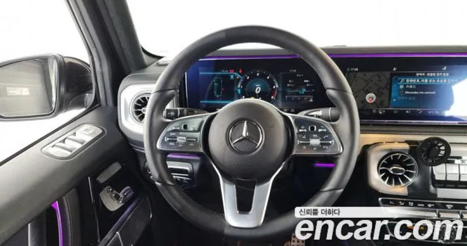 Mercedes-Benz G-Class 