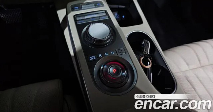 Genesis Gv70 
