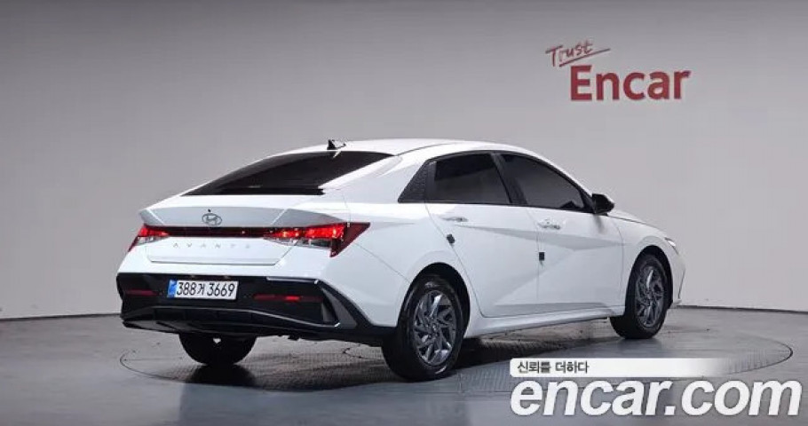 Hyundai Avante (Elantra) 